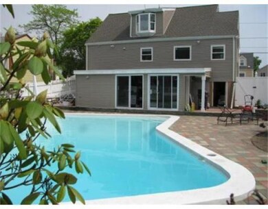 18 Barker Rd, Malden, MA 02148 - photo 2