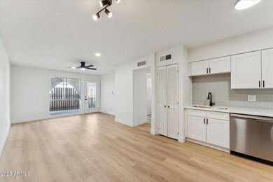 06-Living Room