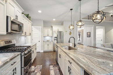12-1756029sj-3219 McKenna Wy
