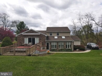 437 Douglass Dr, Douglassville, PA 19518 - photo 4