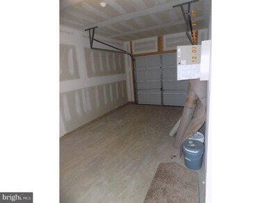 7 Hillview Cir, Lansdowne, PA 19050 - photo 3