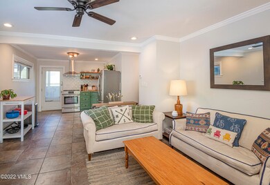 931-Red-Sandstone-13-MLS_07