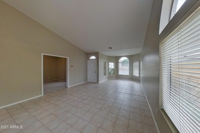 1755 W Aspen Ave Gilbert AZ-print-003-00
