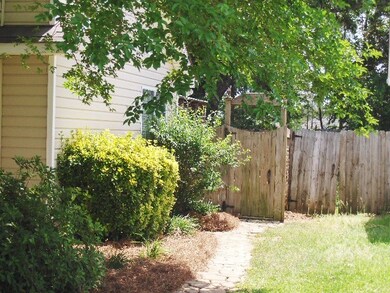 116 Crest Mont Dr, Macon, GA 31206 - photo 3