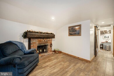 81 Poole Hill Rd, Boyertown, PA 19512 - photo 4