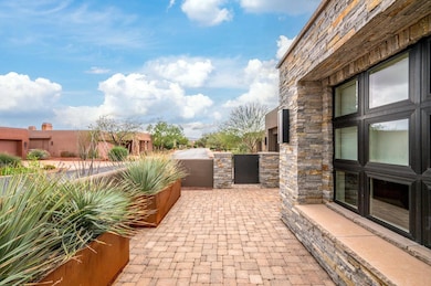 2085 N Tuweap Dr unit 32, Saint George, UT 84770 - photo 3