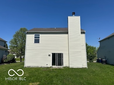 11663 Congressional Ln, Indianapolis, IN 46235 - photo 4