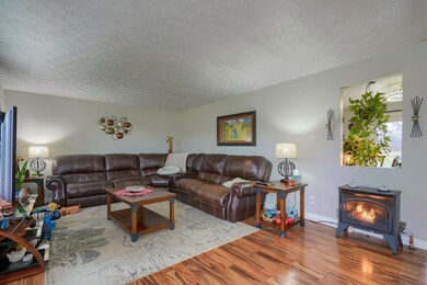 1755 Bixby Road (23)