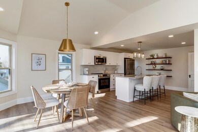 7223 University Ave, Middleton, WI 53562 - photo 6