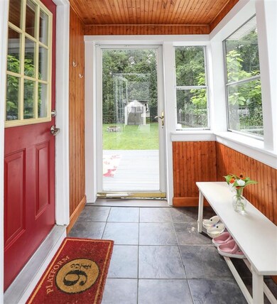 63 Bow St, Manchester, NH 03103 - photo 5