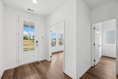 3142 Rolling Brook Dr, Columbia, TN 38401 - photo 4