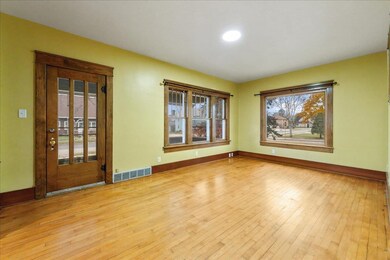 527 Mill St, Algoma, WI 54201 - photo 5