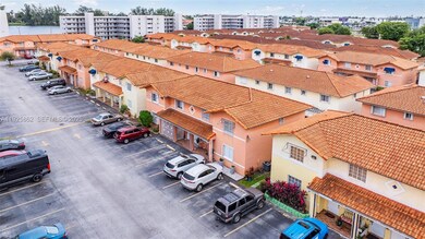 10101 W Okeechobee Rd unit 13202, Hialeah Gardens, FL 33016 - photo 4