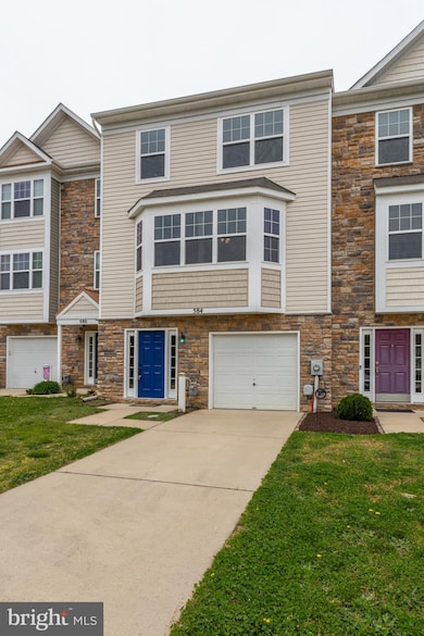 584 Burr Oak Ct, Prince Frederick, MD 20678 - photo 2