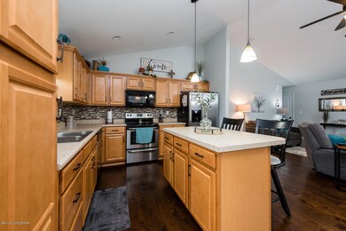 9824 Valley Farms Blvd (11 of 44)