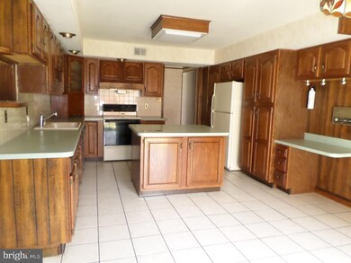 2019 Hendricks Ave, Atco, NJ 08004 - photo 5