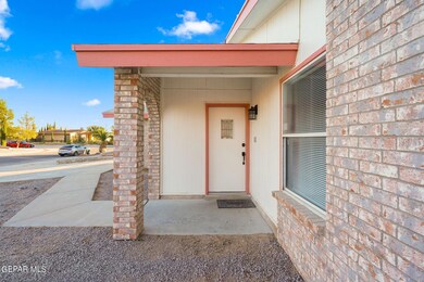 237 Tierra Linda Dr, Horizon City, TX 79928 - photo 5