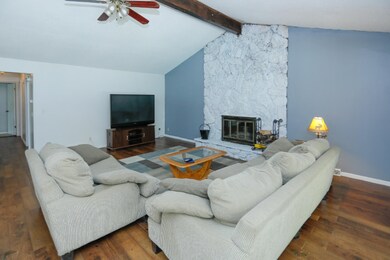110 Walnut Woods Ct-104