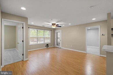 2322 Falls Gable Ln unit I, Baltimore, MD 21209 - photo 6