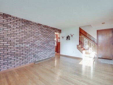 10 Edgebaston St, Billerica, MA 01821 - photo 6