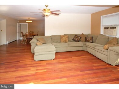 719 Locust Ave, Lindenwold, NJ 08021 - photo 5