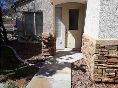 







front door ENTRY CUL-DE-SAC TYPE  with onl