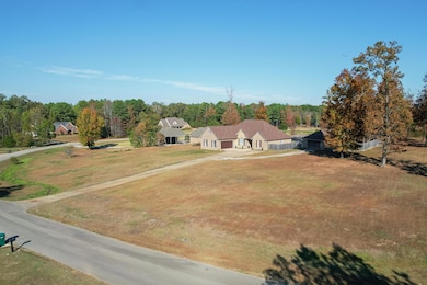 200 Crossridge Cir, Mooreville, MS 38857 - photo 2