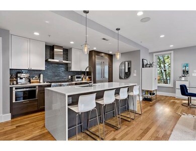 191 W 8th St unit 5, Boston, MA 02127 - photo 2