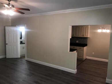 815 Upland Rd unit 1, West Palm Beach, FL 33401 - photo 3