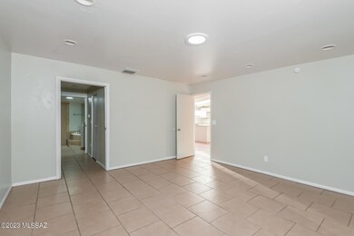 5913 E Lester Dr, Tucson, AZ 85712 - photo 7