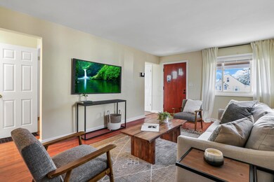 436 E Beechwold Blvd, Columbus, OH 43214 - photo 4