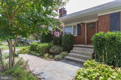 43483 Valleyvista Ln, Chantilly, VA 20152 - photo 4