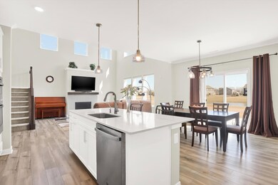 15561 Senita Ln, Fishers, IN 46037 - photo 3