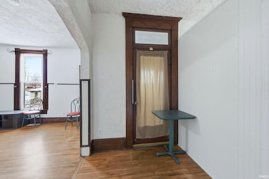 408 Shultz St, Logansport, IN 46947 - photo 6