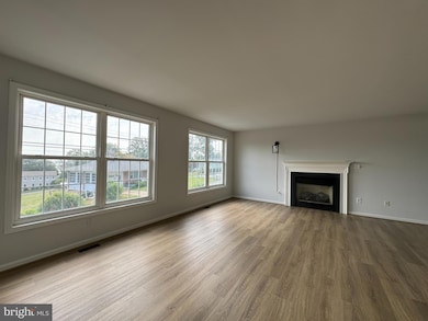 3902 Bayview Dr, Chesapeake Beach, MD 20732 - photo 4