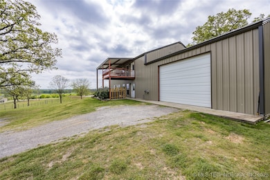 3633 Sawmill Rd, Caddo, OK 74729 - photo 5