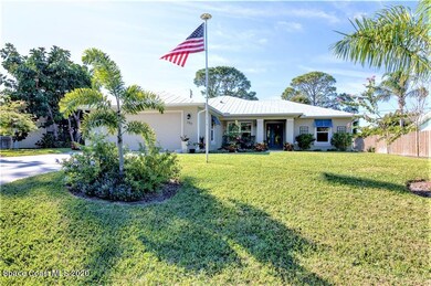 190 Royal Palm St, Sebastian, FL 32958 - photo 2