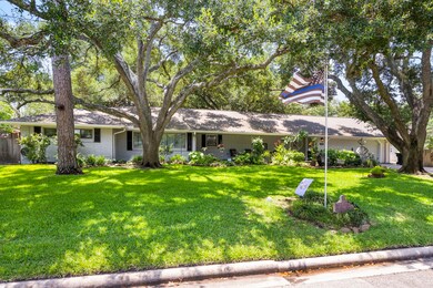 1215 Burnet St, Richmond, TX 77469 - photo 4