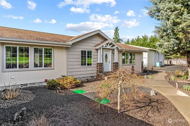 127 Freedom Dr, Winlock, WA 98596 - photo 4