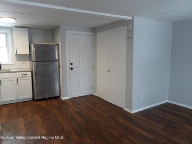 921-923 Columbia St unit D, Hudson, NY 12534 - photo 6