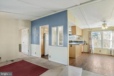 139 River Valley View Dr, Harpers Ferry, WV 25425 - photo 5