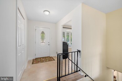 7355 Forrester Ln, Manassas, VA 20109 - photo 4