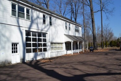 4621 Cold Spring Creamery Rd, Doylestown, PA 18902 - photo 3