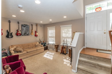 420 Beverly Ct, Carmel, IN 46032 - photo 4