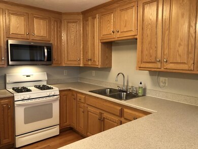 21 Hecla St unit 1, Uxbridge, MA 01569 - photo 4