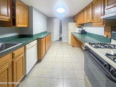 191 Main St unit A, Matawan, NJ 07747 - photo 5