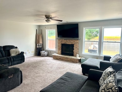 3316 Hurst St, Whiteland, IN 46184 - photo 7