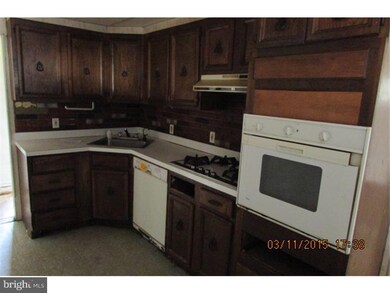 4915 Chestnut Ave, Pennsauken, NJ 08109 - photo 4