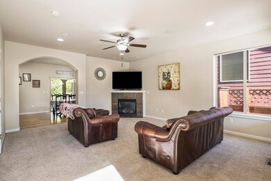 63471 Stacy Ln, Bend, OR 97701 - photo 6