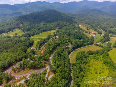 9999 Kimberly Ln unit 17, Franklin, NC 28734 - photo 7